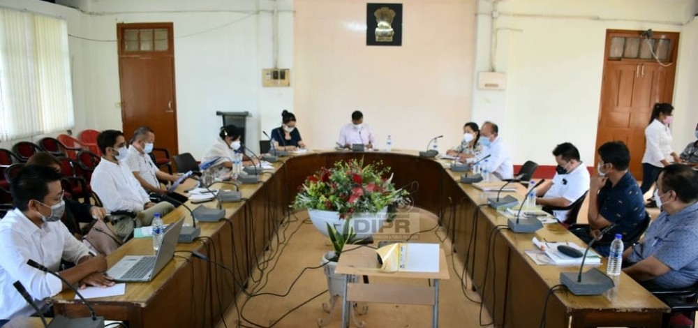 Deputy Commissioner Dimapur, Rajesh Soundararajan chairing the 2nd quarterly meeting of NTEP, NTCP and DAPCC of the district on September 14. (DIPR Photo)